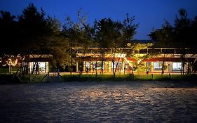 Og Beach Resort